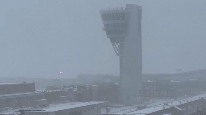 Bão mùa đông gây tê liệt nhiều nơi tại Mỹ - Ảnh 6.