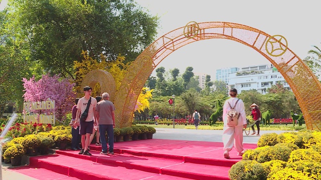 TP. Hồ Chí Minh: Đánh thức “đất vàng” bỏ hoang thành điểm hẹn xanh ngát - Ảnh 2.