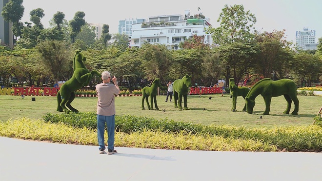 TP. Hồ Chí Minh: Đánh thức “đất vàng” bỏ hoang thành điểm hẹn xanh ngát - Ảnh 3.