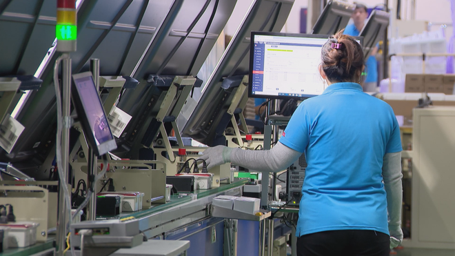 Tháo gỡ điểm nghẽn thể chế, chìa khóa để tăng nội lực doanh nghiệp TP. Hồ Chí Minh - Ảnh 6.