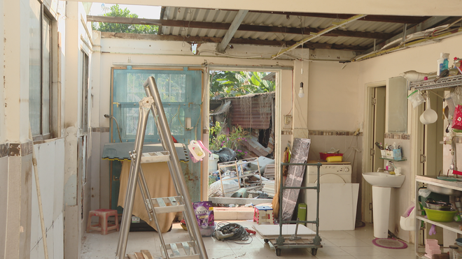 Người dân khẩn trương bàn giao mặt bằng phục vụ dự án cải tạo Rạch Xuyên Tâm - Ảnh 2.