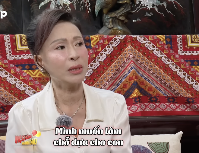 Xúc động mẹ chồng tháo nhẫn vàng "cứu" con dâu mồ côi - Ảnh 4.