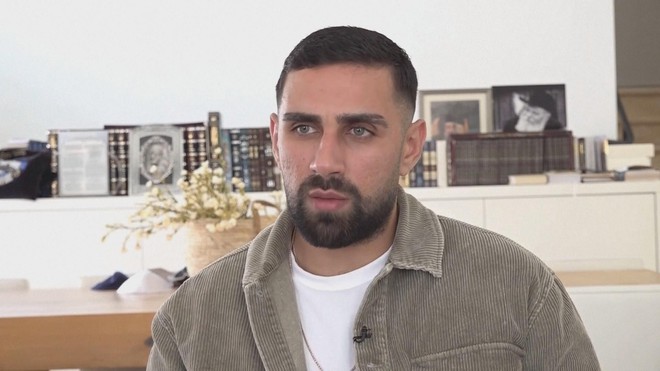 Cựu con tin Israel công khai câu chuyện sinh tồn sau 2 năm ở Gaza - Ảnh 2.