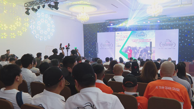 Nha Trang rực lửa với Siêu lễ hội mô tô Castrol Superbike Fest 2026 - Ảnh 1.