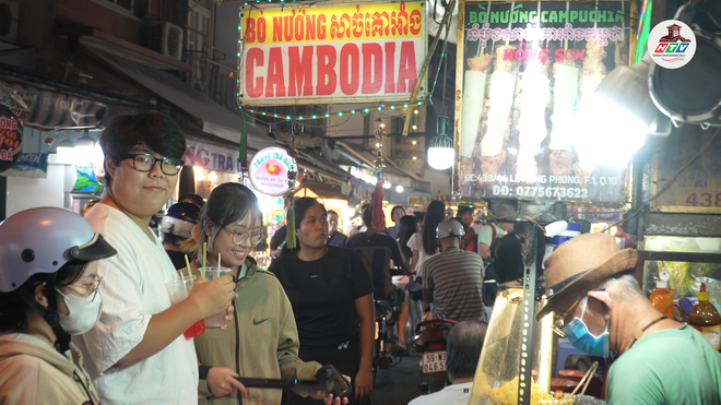 HTV Thành phố không ngủ: Ghé thăm phố đêm Hồ Thị Kỷ - Ảnh 5.