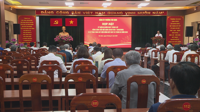 Phường Tân Định, TP. Hồ Chí Minh họp mặt kỷ niệm 96 năm Ngày thành lập Đảng Cộng sản Việt Nam - Ảnh 1.