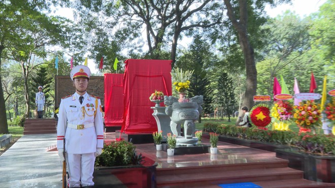 Lễ Khánh thành Bia Tưởng niệm cán bộ, chiến sĩ Biệt động Sài Gòn - Gia Định hy sinh trong cuộc tổng tiến công và nổi dậy Xuân Mậu Thân 1968- Ảnh 2.