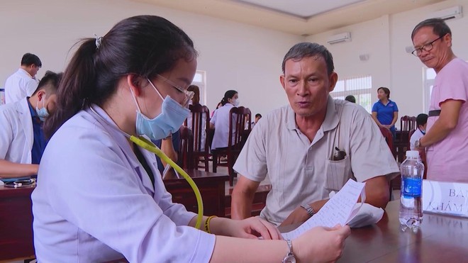 Thời sự HTV ngày 4/1/2026 | "Người đi muôn trùng non nước": Hành trình ngược dòng lịch sử tìm về thuở thiếu thời của Bác Hồ- Ảnh 4.