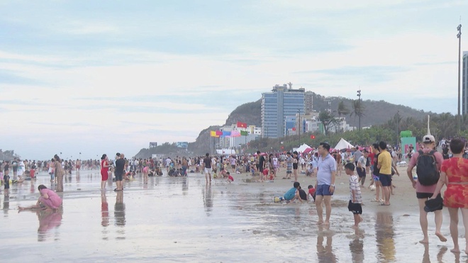 TP. Hồ Chí Minh tăng tốc khai thác mùa du lịch Tết 2026- Ảnh 3. TP. Hồ Chí Minh tăng tốc khai thác mùa du lịch Tết 2026- Ảnh 3.