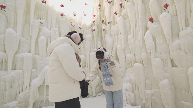 Trung Quốc: Lễ hội băng Cáp Nhĩ Tân rộn ràng đầu năm mới - Ảnh 2.