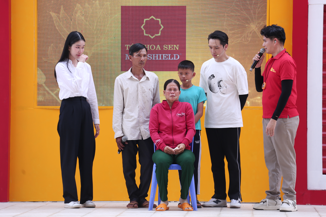 Trung Quý: Tuổi thơ bắt ốc cùng cha, dành từng đồng chữa bệnh cho mẹ - Ảnh 11.