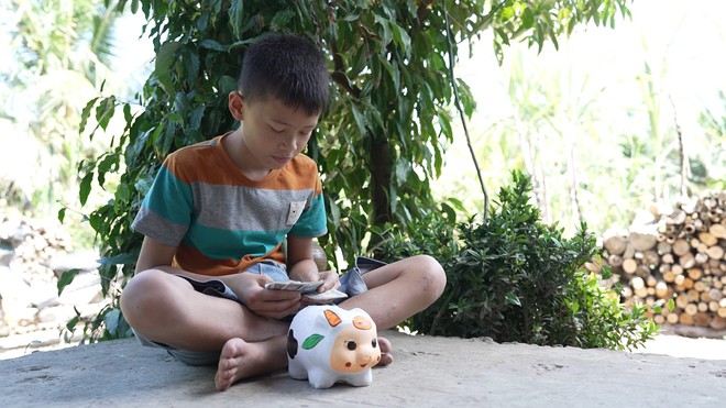 Trung Quý: Tuổi thơ bắt ốc cùng cha, dành từng đồng chữa bệnh cho mẹ - Ảnh 7.