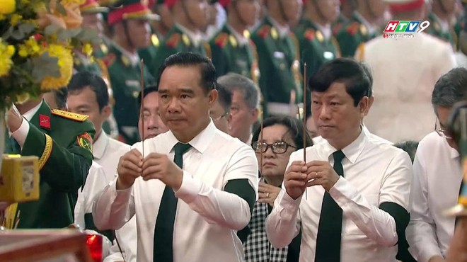 Trực tiếp: Lễ viếng, lễ truy điệu hài cốt liệt sĩ đã anh dũng hy sinh vì độc lập, tự do của Tổ quốc Việt Nam xã hội chủ nghĩa: Ngày hôm nay các Anh đã trở về - Ảnh 18.