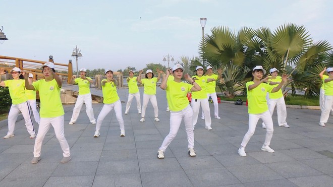 Hàng hóa qua cảng tăng trưởng tích cực | Vươn Khơi - Ngày 1/10/2026 - Ảnh 6.