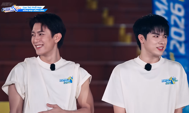 Trấn Thành bất lực trước màn hô slogan của khối thể thao | Tập 10 Running Man 4 - Chạy Ngay Đi - Ảnh 3.
