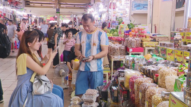 Xây dựng hình ảnh TP. Hồ Chí Minh là điểm đến thân thiện  - Ảnh 2.