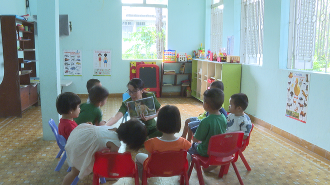 Những "người mẹ áo xanh" gieo "mầm xanh"- Ảnh 3. Những "người mẹ áo xanh" gieo "mầm xanh"- Ảnh 3.