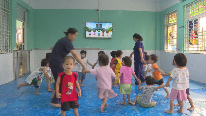 Những "người mẹ áo xanh" gieo "mầm xanh"- Ảnh 6. Những "người mẹ áo xanh" gieo "mầm xanh"- Ảnh 6.