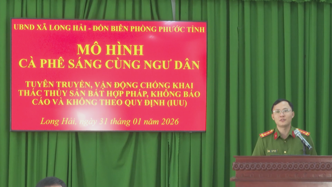 Cà phê sáng kết hợp tuyên truyền IUU cho ngư dân - Ảnh 2.