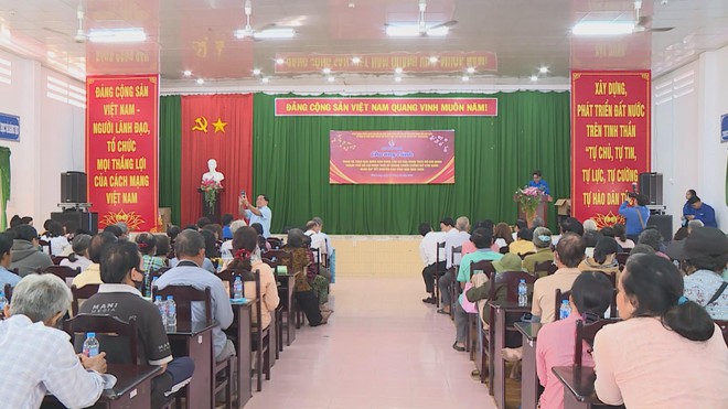 Thời sự Trưa HTV ngày 10/2/2026 | "Chuyến xe 0 đồng" đưa 500 người dân về quê đón Tết - Ảnh 8.