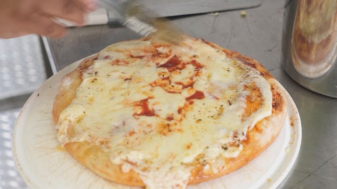 Argentina ăn mừng ngày pizza quốc tế 9/2 - Ảnh 2.