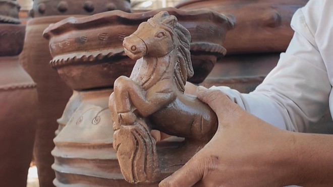 Đồng Nai: Thủ phủ cá chép đỏ nhộn nhịp trước ngày ông Táo - Ảnh 6.