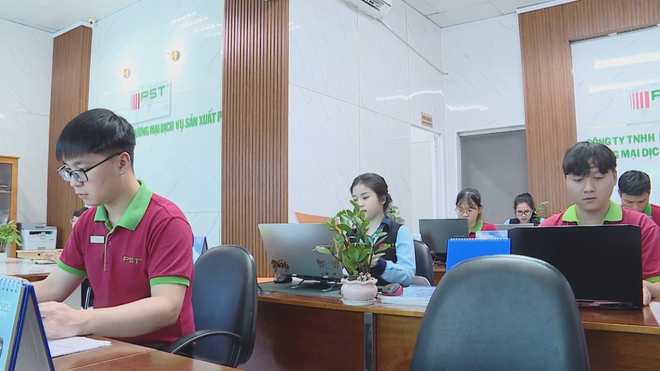 Vươn khơi - Ngày 12/2/2026 | Doanh nghiệp tăng tốc tuyển dụng lao động thời vụ phục vụ sản xuất dịp Tết- Ảnh 1.