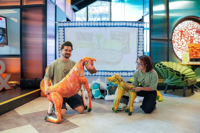 BTS mang "cơn địa chấn" trở lại Singapore sau 7 năm - Ảnh 5.