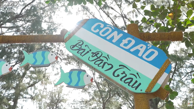 Hành trình đầy cảm xúc trên "Côn Đảo xanh" - Ảnh 1.