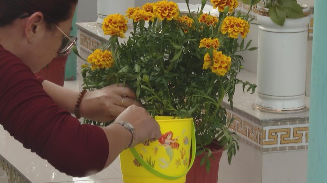 Giữ gìn nét đẹp phong tục tảo mộ ngày giáp Tết- Ảnh 8. Giữ gìn nét đẹp phong tục tảo mộ ngày giáp Tết- Ảnh 8.