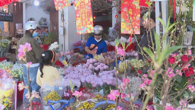 Thời sự Trưa HTV ngày /2/2026 | EVNSPC chuẩn bị kỹ phương án bảo đảm điện dịp Tết  - Ảnh 4.