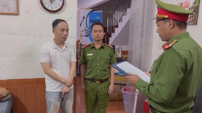 60 Giây ngày 16/2/2026 | Xu hướng trang trí Tết Bính Ngọ 2026 - Ảnh 6.