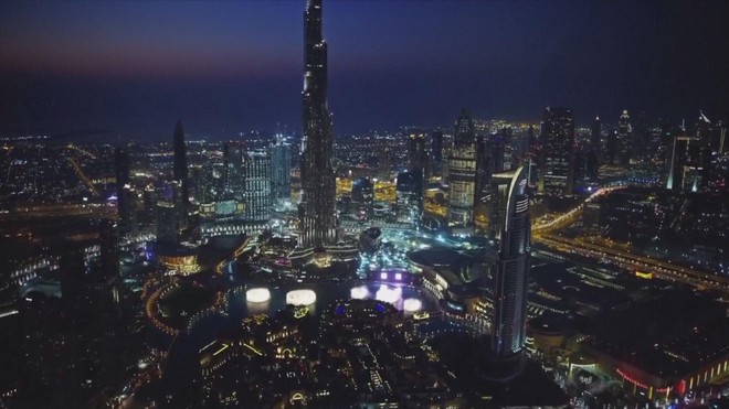 UAE: Trình diễn ánh sáng tại tòa nhà cao nhất thế giới Dubai - Ảnh 1.