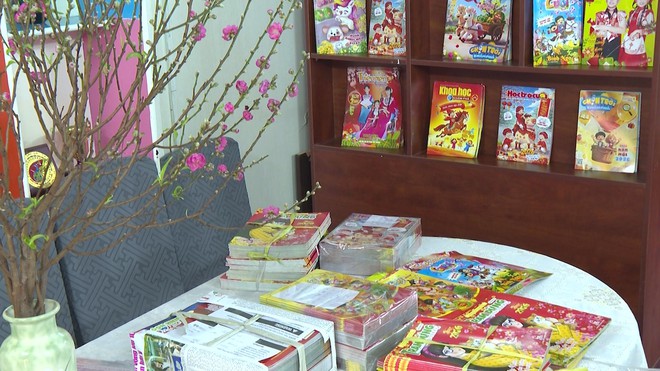 Khi mùa xuân "nở hoa" trên những trang báo nhỏ - Ảnh 3.