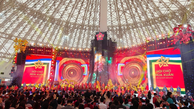 Khai mạc Hội chợ Mùa Xuân lần thứ nhất 2026 – Hạt giống ươm mầm thịnh vượng - Ảnh 4.