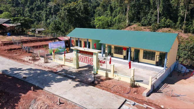 UNIQLO Việt Nam khánh thành công trình hỗ trợ giáo dục tại tỉnh Quảng Trị - Ảnh 2.