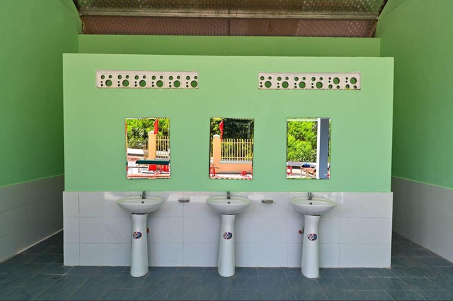 UNIQLO Việt Nam khánh thành công trình hỗ trợ giáo dục tại tỉnh Quảng Trị - Ảnh 4.