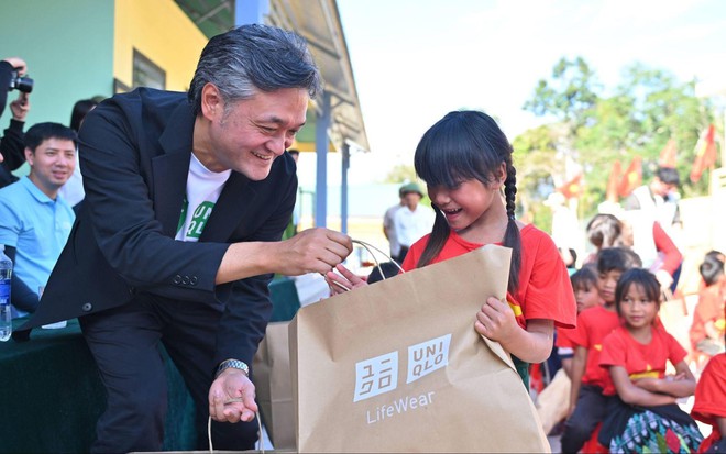 UNIQLO Việt Nam khánh thành công trình hỗ trợ giáo dục tại tỉnh Quảng Trị - Ảnh 7.
