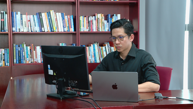 ĐHQG TP. Hồ Chí Minh: Đột phá chính sách thu hút nhân tài, đón chuyên gia quốc tế trở về- Ảnh 2.