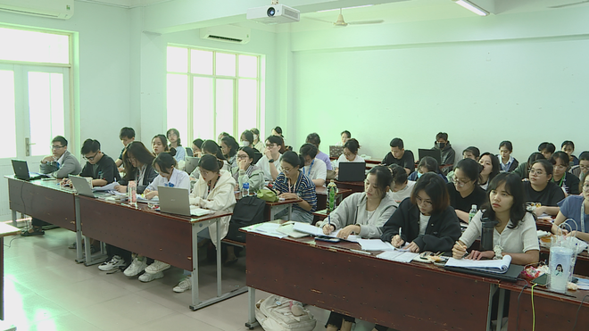 ĐHQG TP. Hồ Chí Minh: Đột phá chính sách thu hút nhân tài, đón chuyên gia quốc tế trở về- Ảnh 4.