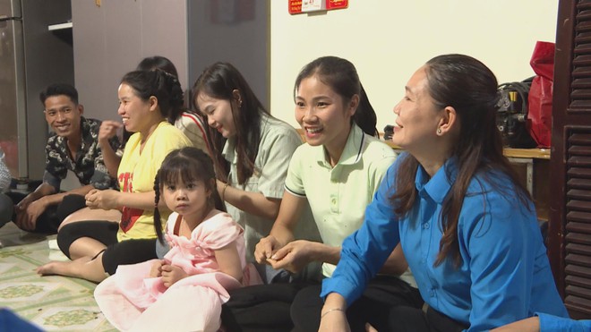 Tết xa quê: Đong đầy nghĩa tình nơi đất khách- Ảnh 2.