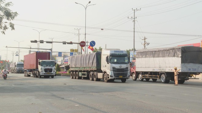 Thời sự trưa HTV ngày 23/2/2026 I Cửa ngõ phía đông thông thoáng trong ngày đầu làm việc sau tết nguyên đán - Ảnh 2.