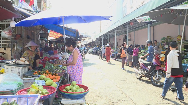 Nguồn cung ổn định, giá thực phẩm hạ nhiệt sau Tết - Ảnh 2.