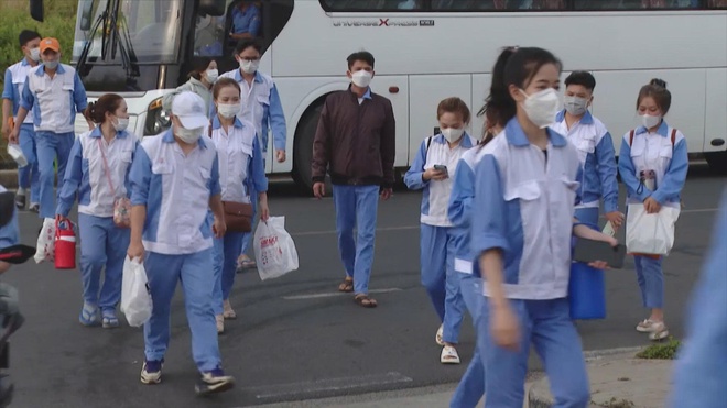 Thời sự HTV ngày 23/2/2026 | Người lao động phấn khởi trở lại làm việc sau Tết - Ảnh 1.