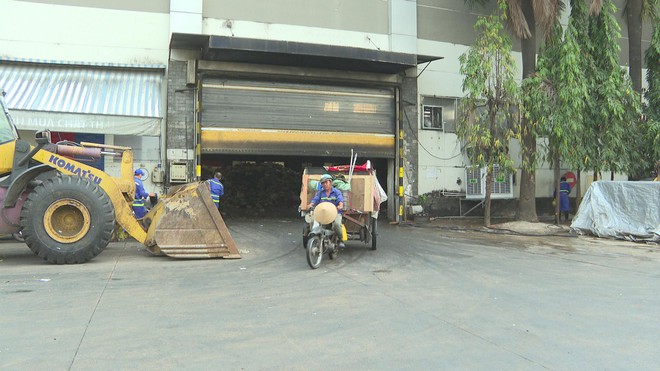 TP. Hồ Chí Minh: Giữ phố phường xanh - sạch - đẹp sau kỳ nghỉ Tết - Ảnh 6.