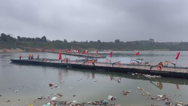 60 Giây ngày 25/2/2026 | Không còn được sử dụng bằng lái xe làm thủ tục đi máy bay - Ảnh 2.