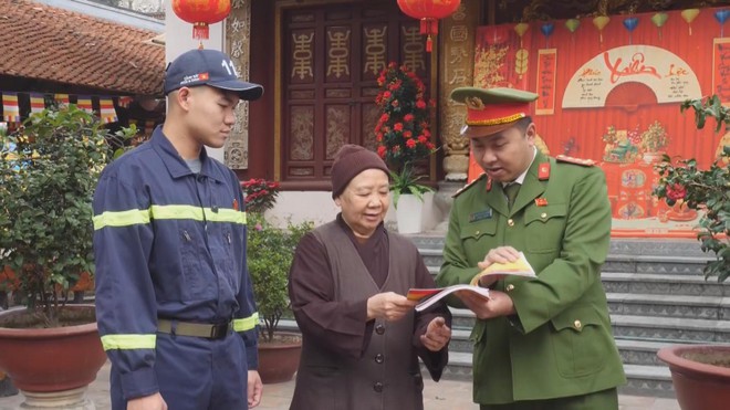60 Giây ngày 25/2/2026 | Phòng ngừa cháy nổ tại các đình, đền, chùa mùa lễ hội - Ảnh 2.