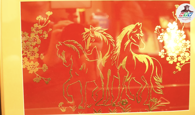 HTV Thành phố không ngủ: Vì sao nhiều người chọn tranh mạ vàng đầu năm? - Ảnh 2.