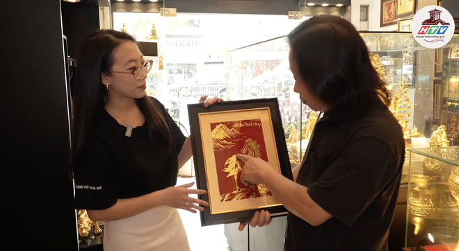 HTV Thành phố không ngủ: Vì sao nhiều người chọn tranh mạ vàng đầu năm? - Ảnh 7.