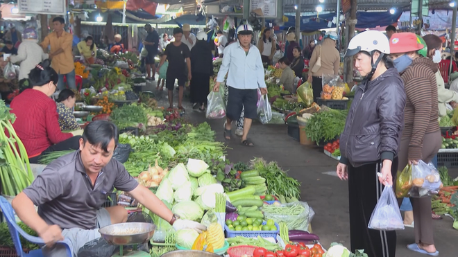 Thời sự trưa HTV ngày 28/2/2026 I TP. Hồ Chí Minh đặt mục tiêu tăng trưởng quý I trên 7% - Ảnh 4.